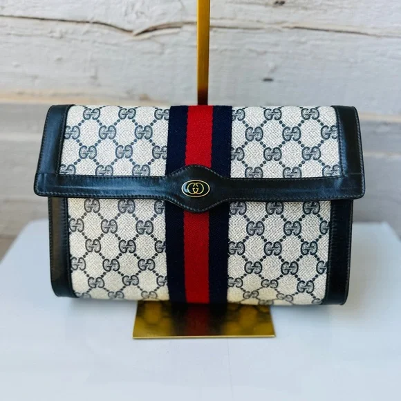 GUCCI Clutch with Iconic Sherry Line - Picture 1 of 10